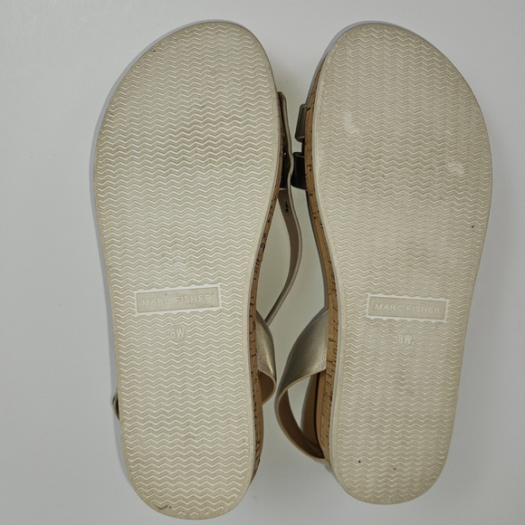 Marc Fisher Verily 8 WIDE Silver Multi Leather Cork Low Platform Sandal Metallic - Picture 14 of 16